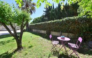 1 Bedroom Amazing Apartment In Lunel