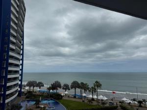 Tonsupa Diamond Beach, Departamento de 3 habitaciones vista al mar