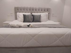 شقة فندقية بموقع حيوى