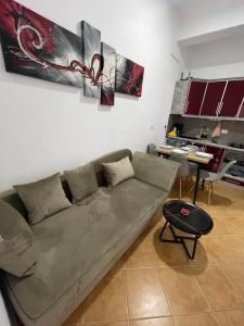 Eni Rooms