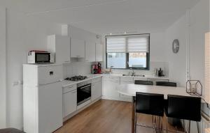 Nice Home In Lemmer With Wifi