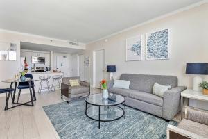 MVR - Sunsets So Good You-ll Book Twice