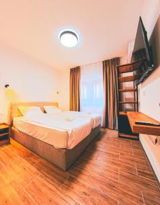 MAKIS Luxury Apartments City Center Free Parking