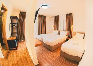 MAKIS Luxury Apartments City Center Free Parking - 3hvězdičkové hotely ve městě Ochrid