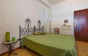 Beach Front Apartment In Trappeto