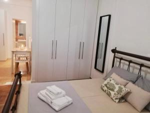 Modern Studio for 2 persons in the Heart of Athens