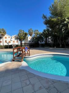 PUNTA PRIMA y VISTAS PISCINA