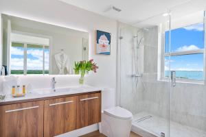 MVR - Stop Searching-This Grove Stay Has It All