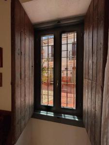 Peace and sun in the old town