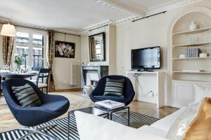 Paris Louvre Elegant residence