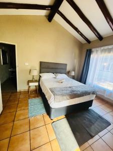 Exquisite cottage in Doringkloof