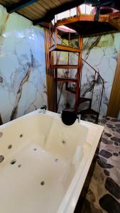 Glamping Girardot & Hotel Puerta Del Sol Girardot