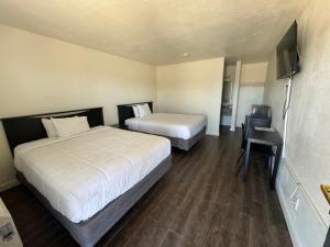 Ocotillo Apartments & Hotel