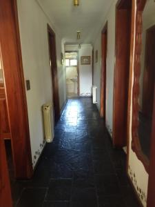 Gran casa sobre av Bustillo