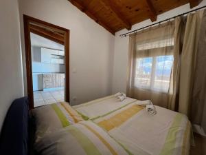 One-Bedroom Apartment with Terrace and Sea View room in Family friendly seaside apartments Cove Rapak Hvar - 12779