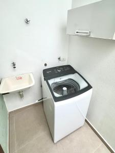 APARTAMENTO INTERLAGOS - AUTÓDROMO-TRANSAMERICA - CONGONHAS- Pq da Mônica