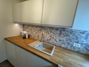 Apartments with parking space Kostrena, Rijeka - 20958