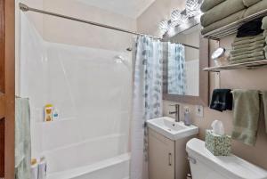 5 Bedrooms I Pet Friendly I Sleeps 12