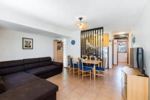 Apartments with parking space Privlaka, Zadar - 24588