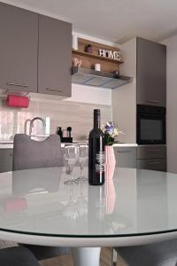 Family friendly house with a swimming pool Maslenica, Novigrad - 24641