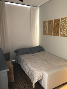 Charmoso Apê Gramado a 1 km Centro com garagem