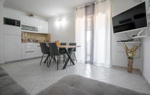 1 Bedroom Nice Apartment In Krusevo 