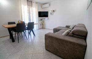 1 Bedroom Nice Apartment In Krusevo 