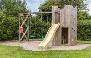 Awesome Home In Hemmet With Sauna