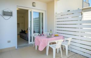 2 Bedroom Awesome Home In Viddalba