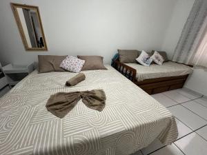 Pé na areia - 6 Hospedes Praia da Guilhermina- WI FI - Garagem- Quiosques e bares Supermercados ao lado