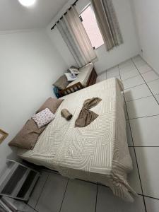 Pé na areia - 6 Hospedes Praia da Guilhermina- WI FI - Garagem- Quiosques e bares Supermercados ao lado