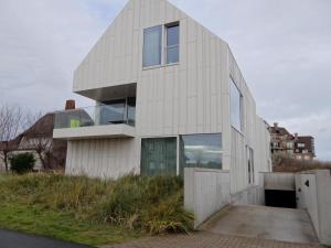 Apartment in Nieuwpoort near the Beach