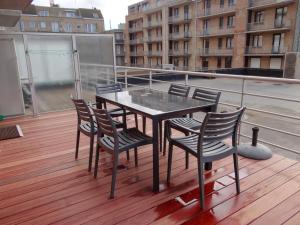 Apartment in Nieuwpoort near the Beach
