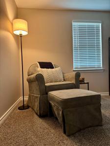 Charming & Luxe Cottage 3 BR 2 BA