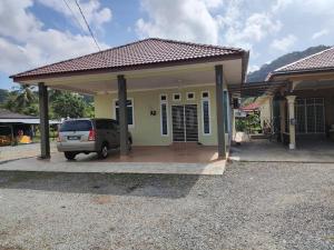 Family Homestay Kangar