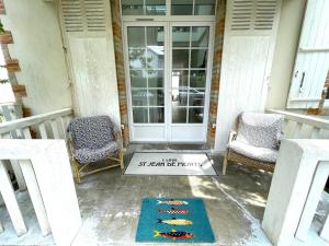 Maisons de vacances Maison charmante proche plage et commerces avec WIFI - FR-1-652-60 : photos des chambres