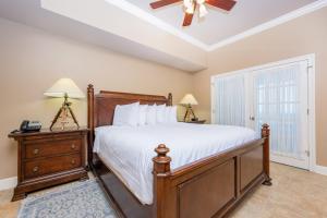 Phoenix West 2204 condo