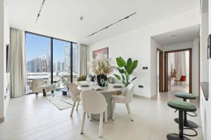 New 2BR with Jacuzzi and Big Balcony In City Center