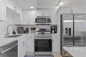 Chic Stay by the Beach