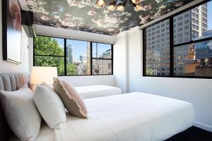 Crown Jewel Darlinghurst I180