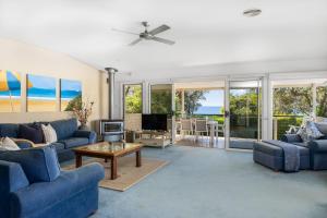 Beachfront Bliss on Mollymook Beach