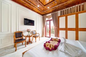 HÙNG MIAMI HOTEl - 3 SAO