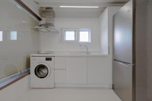 Hongdae 7min from hongdae st