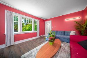 Cozy four bedroom House in Vancouver West