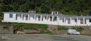 Narmada sky ridge view hotal