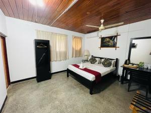 Udawalawe Safari Village by Plateeno