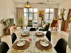3 bedroom apt L26 at kl sentral with city view