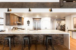 Trails End Lodge At Deer Valley Resort - Three Bedroom Residence With Den And Spa #302