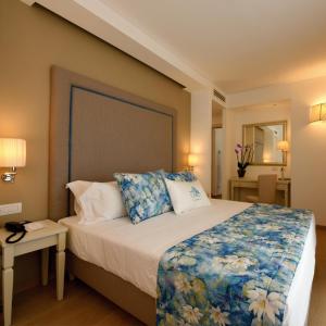 Glory Hotel Near Delhi IGI Airport