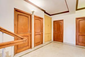 Super Collection O Mall Road Formerly Hotel Shubham